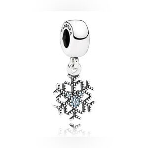 Authentic Retired Pandora Disney Mickey Snowflake Dangle S925 Ale Charm